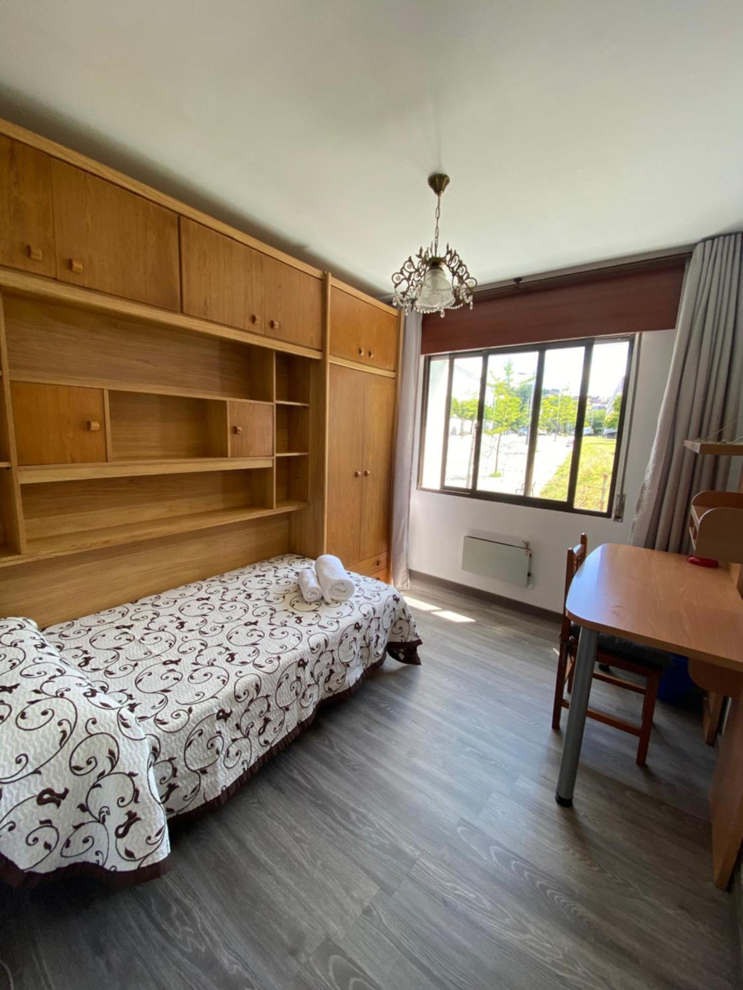 Apartament Piso Grande Y Muy Luminoso Santiago de Compostela Zewnętrze zdjęcie